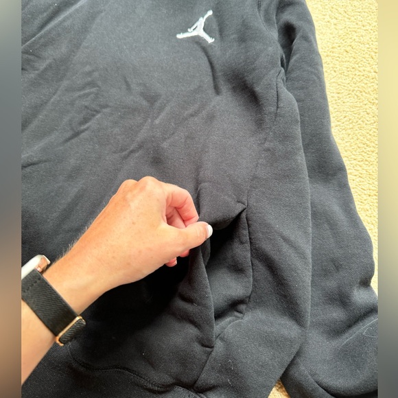 Air Jordan Sweatshirt Medium - Picture 3 of 6